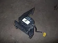 Педаль акселератора A9413000104 Mercedes (Мерседес)